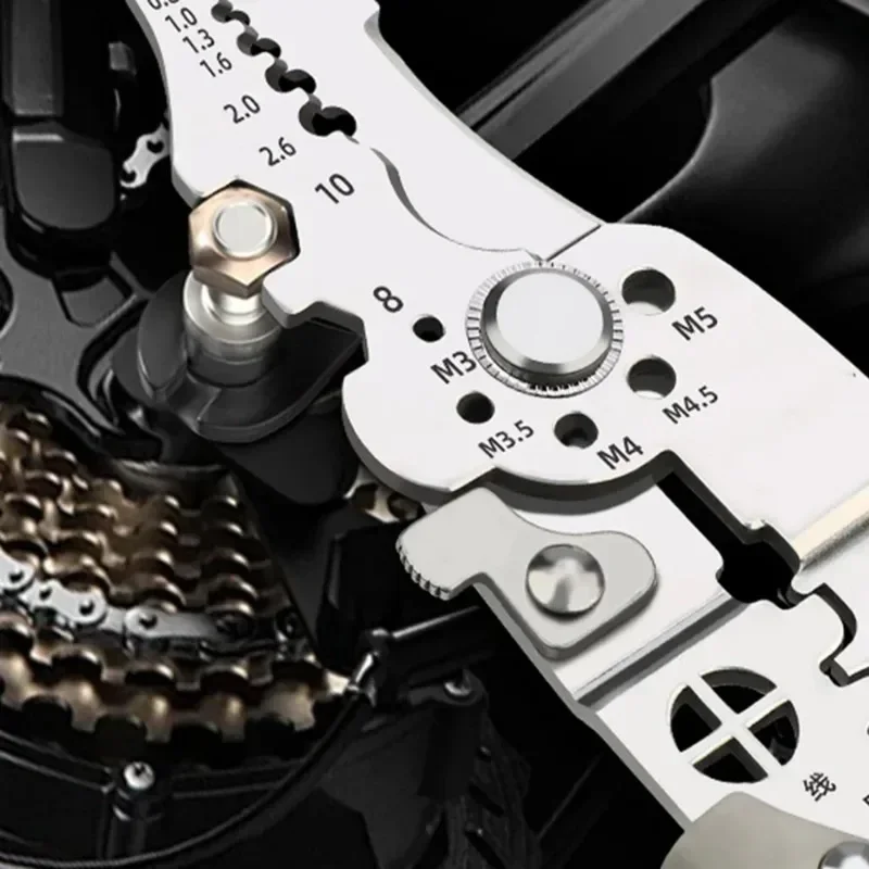 Multi Functional Electrician Pliers For Wire Splitting And Stripping Specialized For Electricians