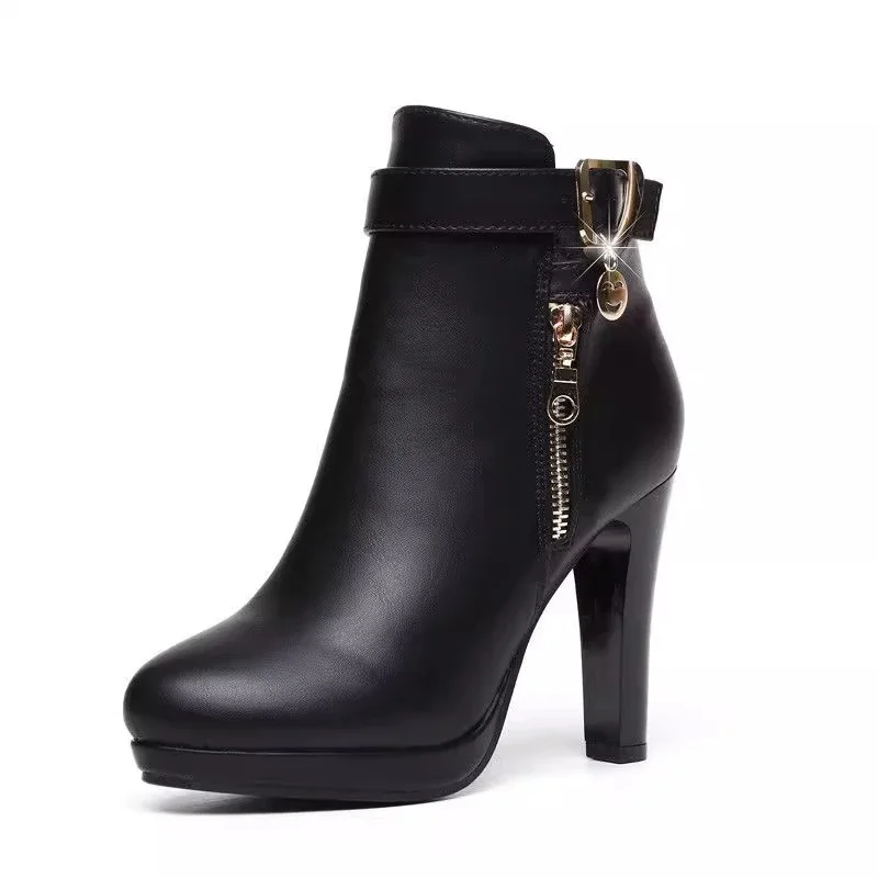 2023 Winter Round Head Leather Belt Buckle Thick Bottom Waterproof Platform High Heel Bare Boots Women Comfortable Women's Boots 2023 Winter Round Head Leather Belt Buckle Thick Bottom Waterproof Platform High Heel Bare Boots Women Comfortable Women's Boots